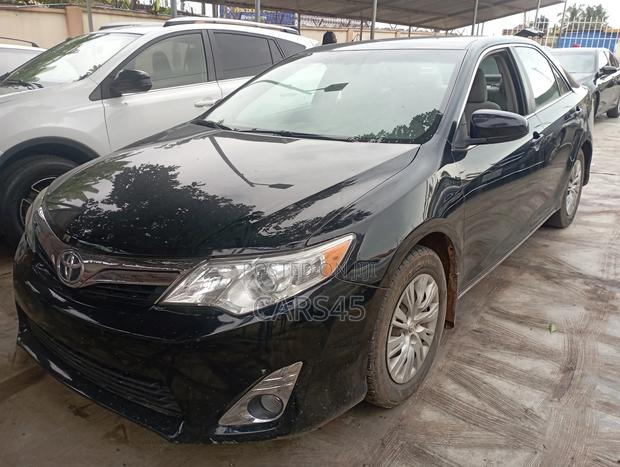 Toyota Camry 2013 Black