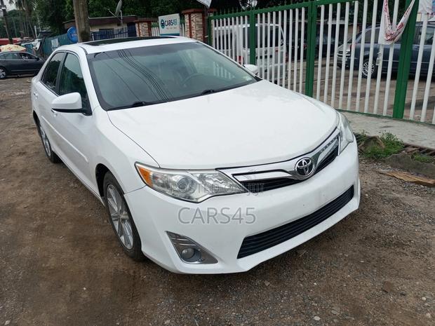 Toyota Camry 2013 White