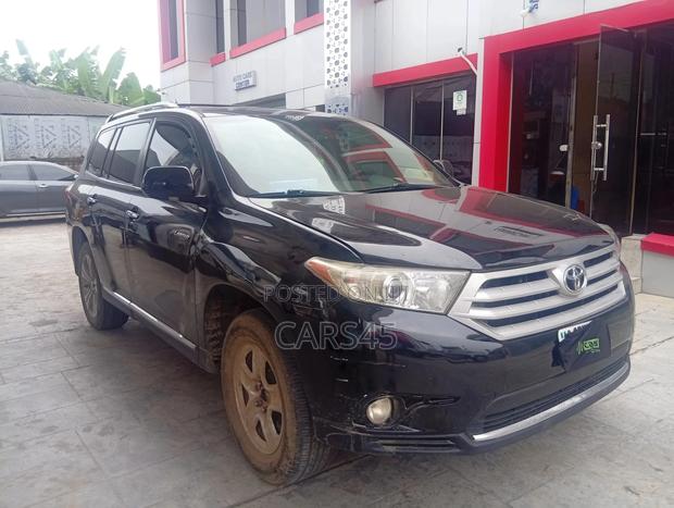 Toyota Highlander 2012 Black