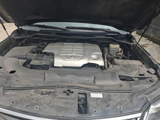 Lexus LX 2016 Black