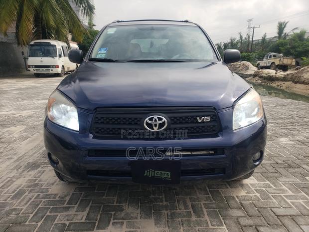Toyota RAV4 2007 Blue