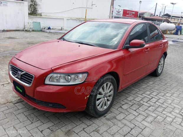 Volvo S40 2005 Red