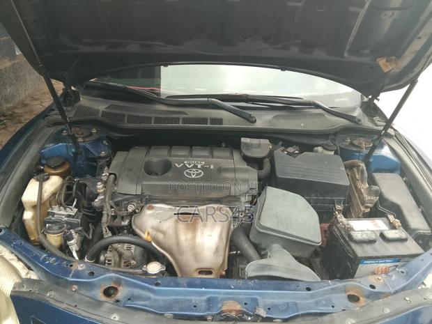 Toyota Camry 2010 Blue