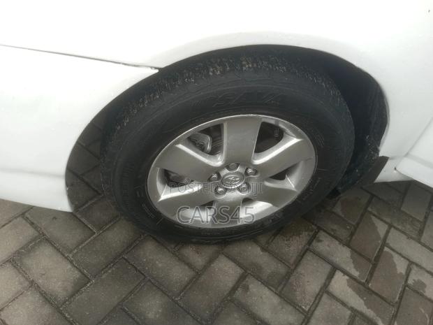 Toyota Corolla 2006 White