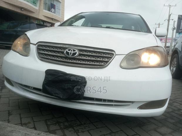 Toyota Corolla 2006 White