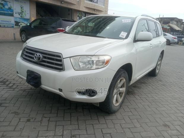 Toyota Highlander 2009 White
