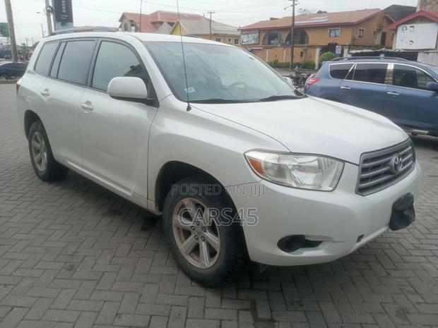 Toyota Highlander 2009 White