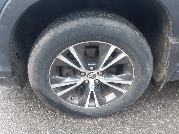 Toyota Highlander 2016 Blue