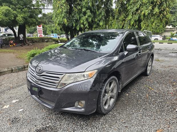 Toyota Venza 2009 Gray