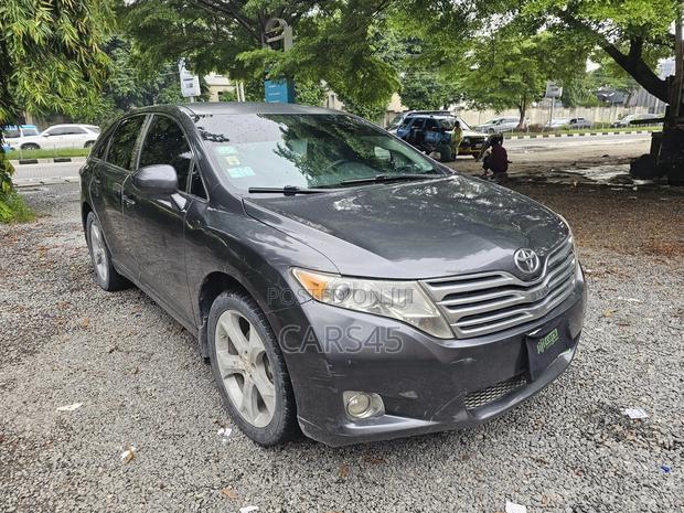 Toyota Venza 2009 Gray