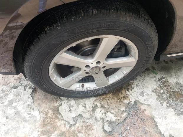 Mercedes-Benz GL-Class 2013 Brown