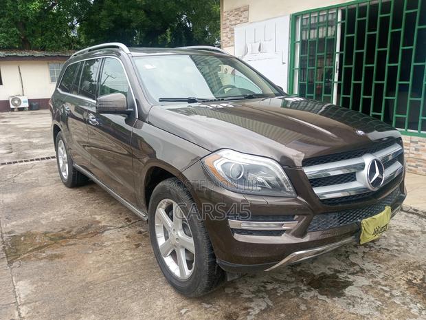 Mercedes-Benz GL-Class 2013 Brown
