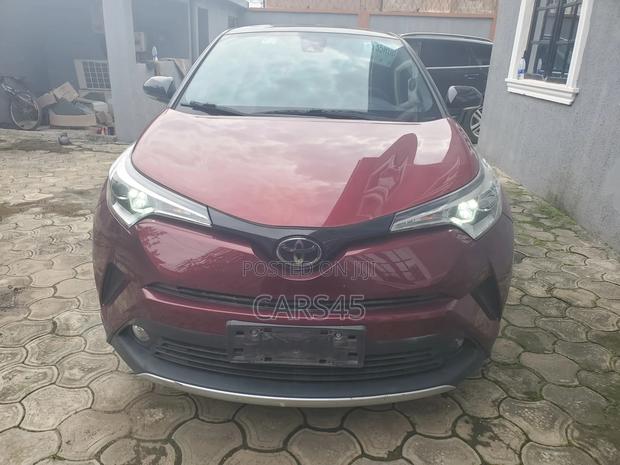 Toyota C-HR XLE FWD 2019 Red