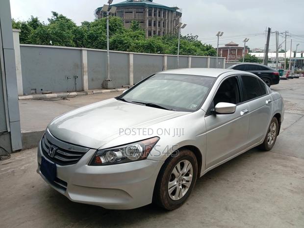 Honda Accord 2008 Silver