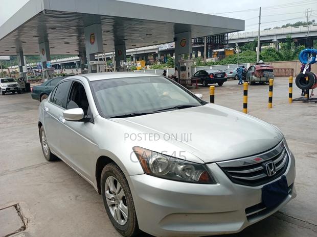 Honda Accord 2008 Silver