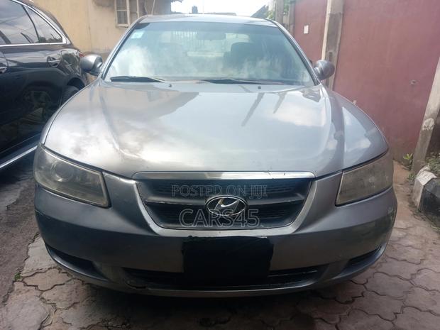 Hyundai Sonata 2007 Gray