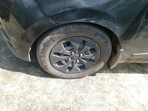 Hyundai Accent 2015 Black