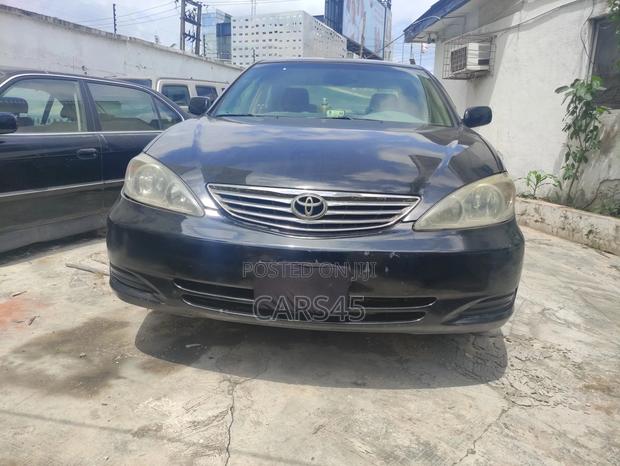 Toyota Camry 2003 Black