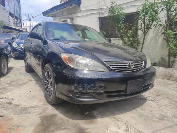 Toyota Camry 2003 Black
