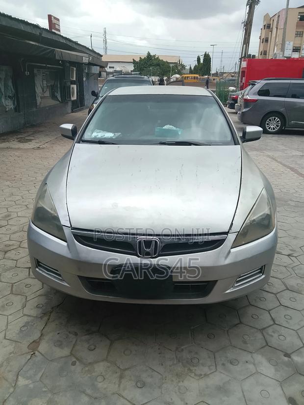 Honda Accord 2007 Silver