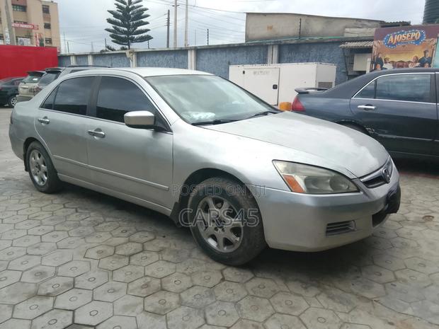 Honda Accord 2007 Silver