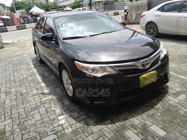 Toyota Camry 2012 Black