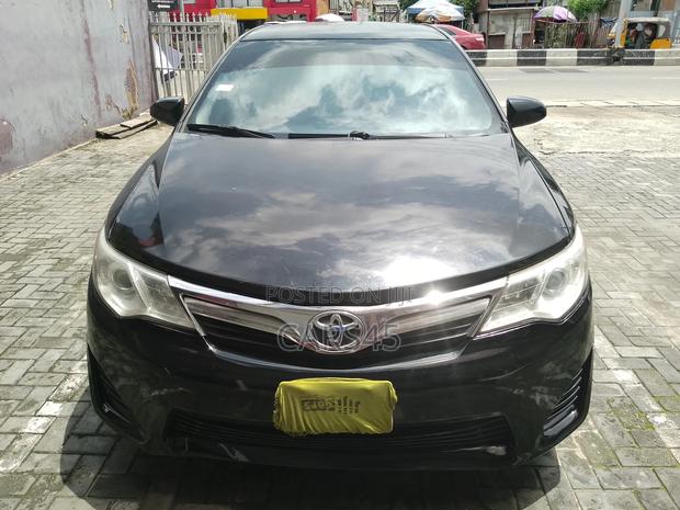 Toyota Camry 2012 Black
