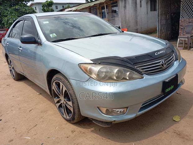 Toyota Camry LE 4dr Sedan (2.4L 4cyl 5A) 2006 Blue