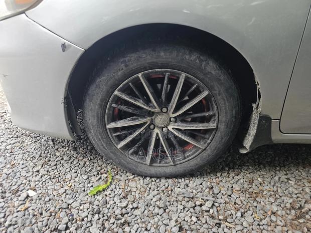 Toyota Corolla 2009 Silver