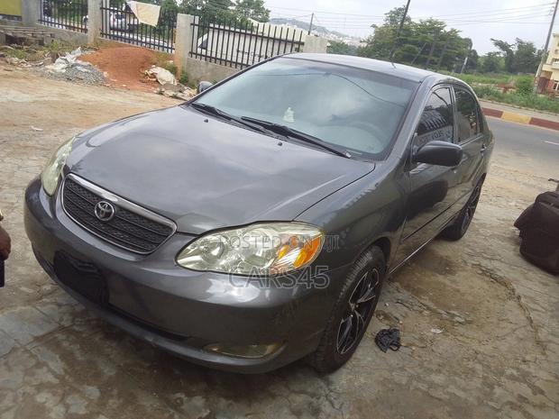 Toyota Corolla 2007 Gray