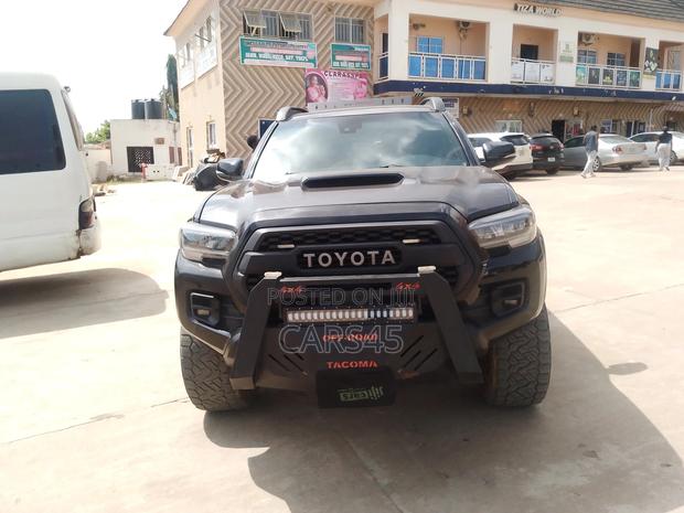 Toyota Tacoma TRD Off Road 2019 Black