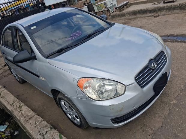 Hyundai Accent 2008 Silver