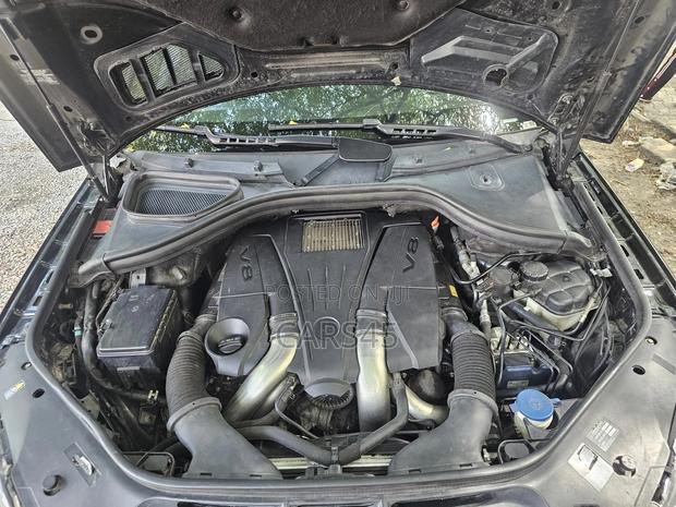 Mercedes-Benz M Class 2014 Black