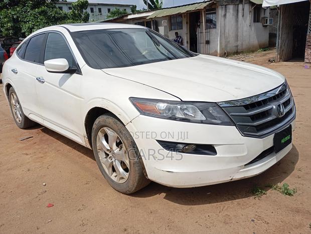 Honda Crosstour 3.5 FWD 2010 White