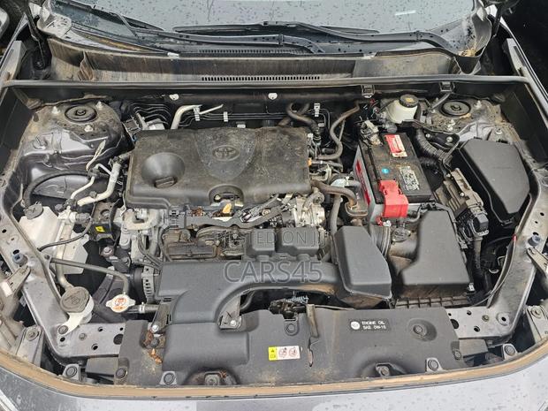 Toyota RAV4 2022 Gray