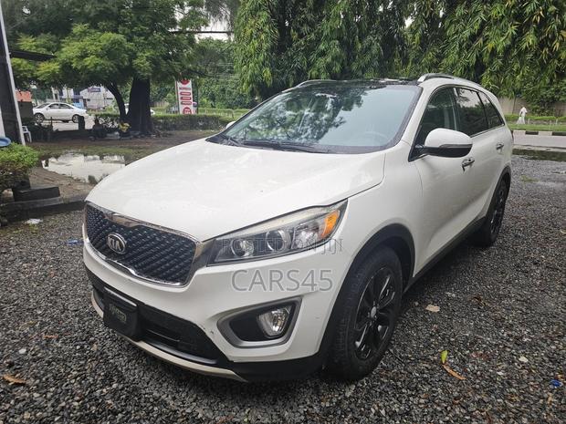 Kia Sorento 2016 White