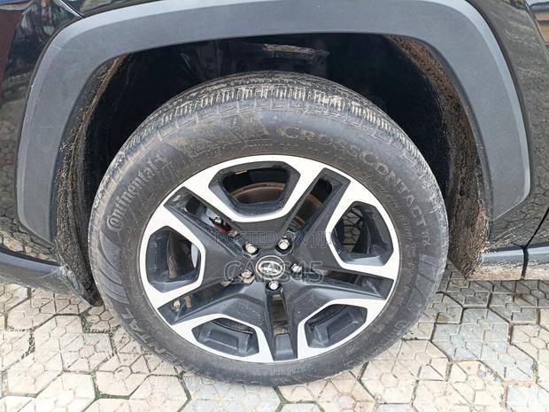Toyota RAV4 2020 Black