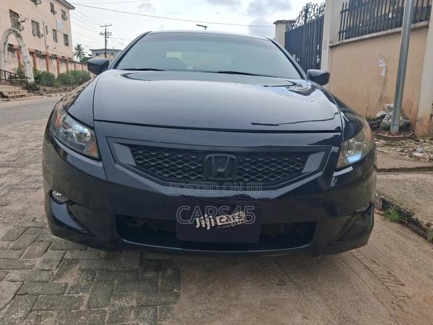 Honda Accord 2009 Black
