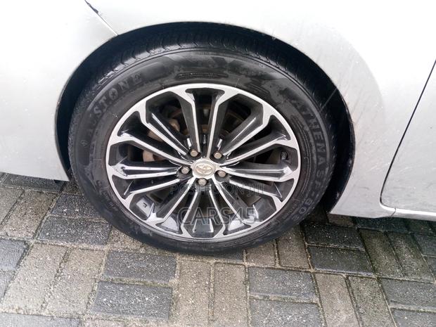 Toyota Corolla 2016 Silver