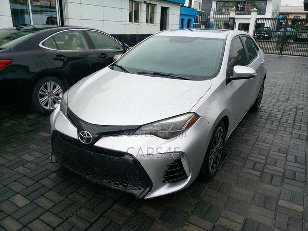 Toyota Corolla 2016 Silver