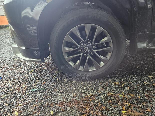 Lexus GX 2017 Black
