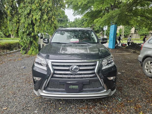 Lexus GX 2017 Black