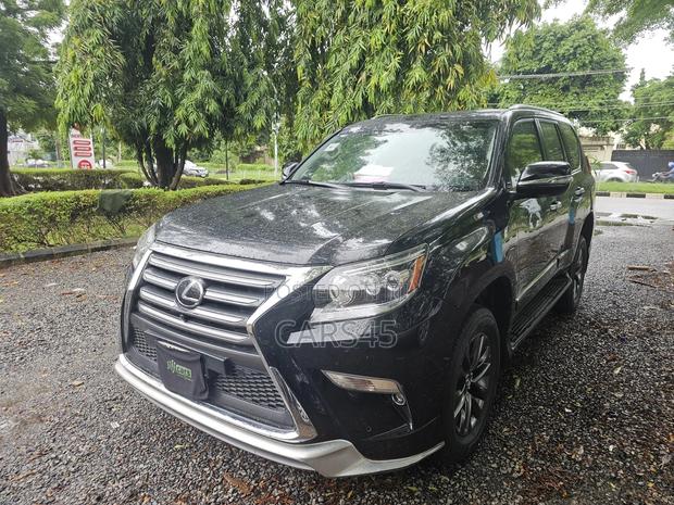 Lexus GX 2017 Black