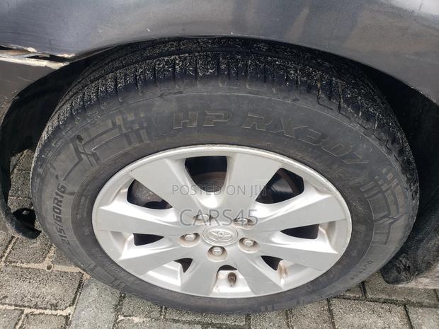 Toyota Camry 2009 Gray