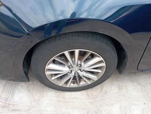 Toyota Corolla 2019 Blue