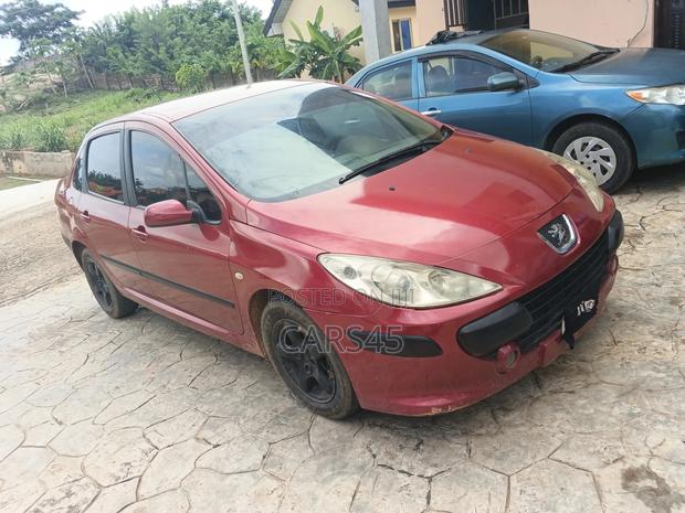 Peugeot 307 2008 Red