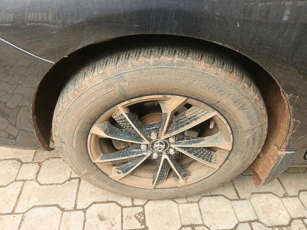 Toyota Corolla 2009 Gray