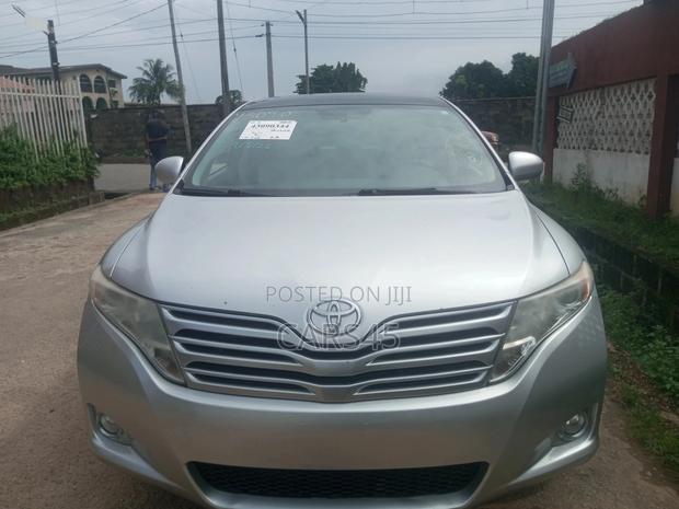 Toyota Venza XLE 2012 Silver