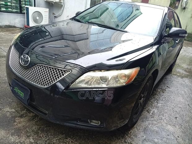 Toyota Camry 2010 Black