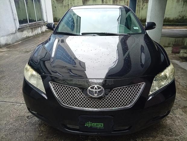 Toyota Camry 2010 Black